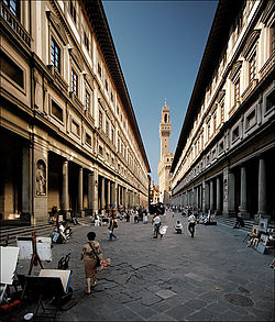 Het Uffizi in Florence. Een prachtig museum met schitterende kunst. Houdt u van kunst dan mag een bezoek aan dit museum niet ontbreken in uw vakantie.